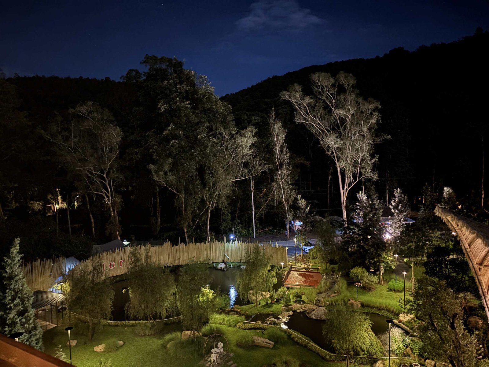 T-Story Mae Kampong outdoor bath with jungle views