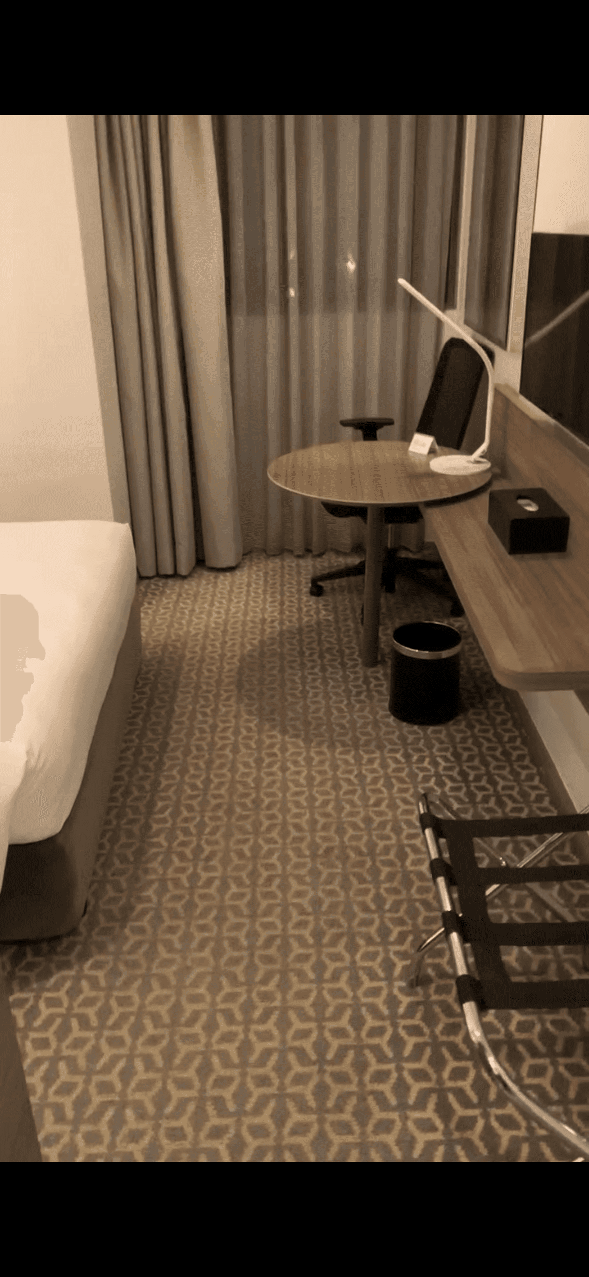 Holiday Inn Express Bangkok Sathorn - budget Thailand hotels