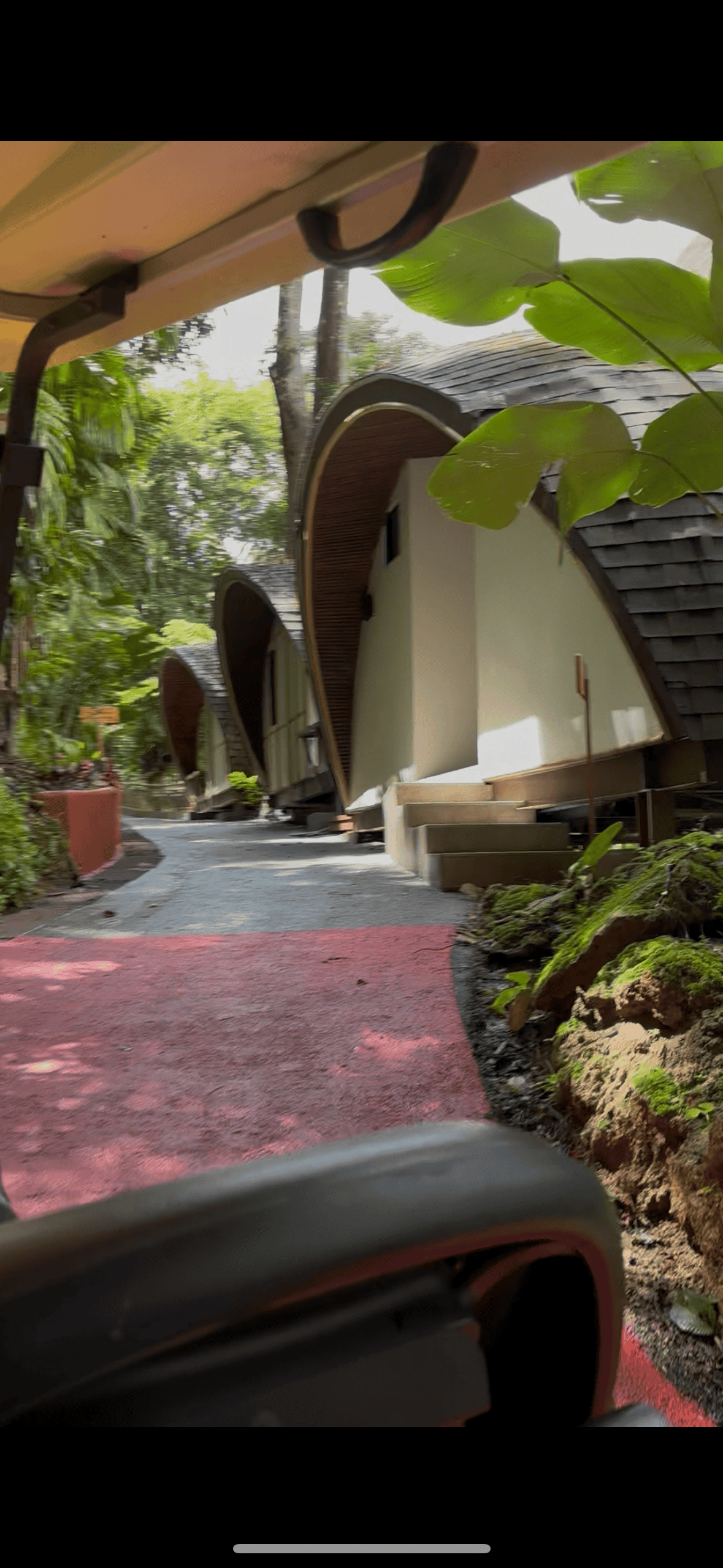 T-Story Mae Kampong entrance and check-in area