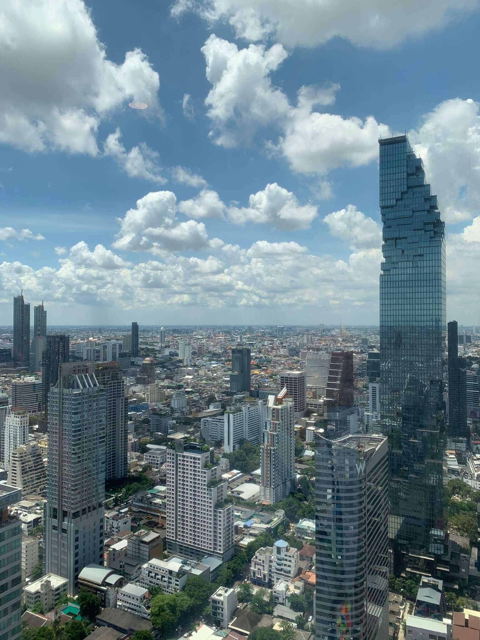 Bangkok hotels - City hotels and riverside stays