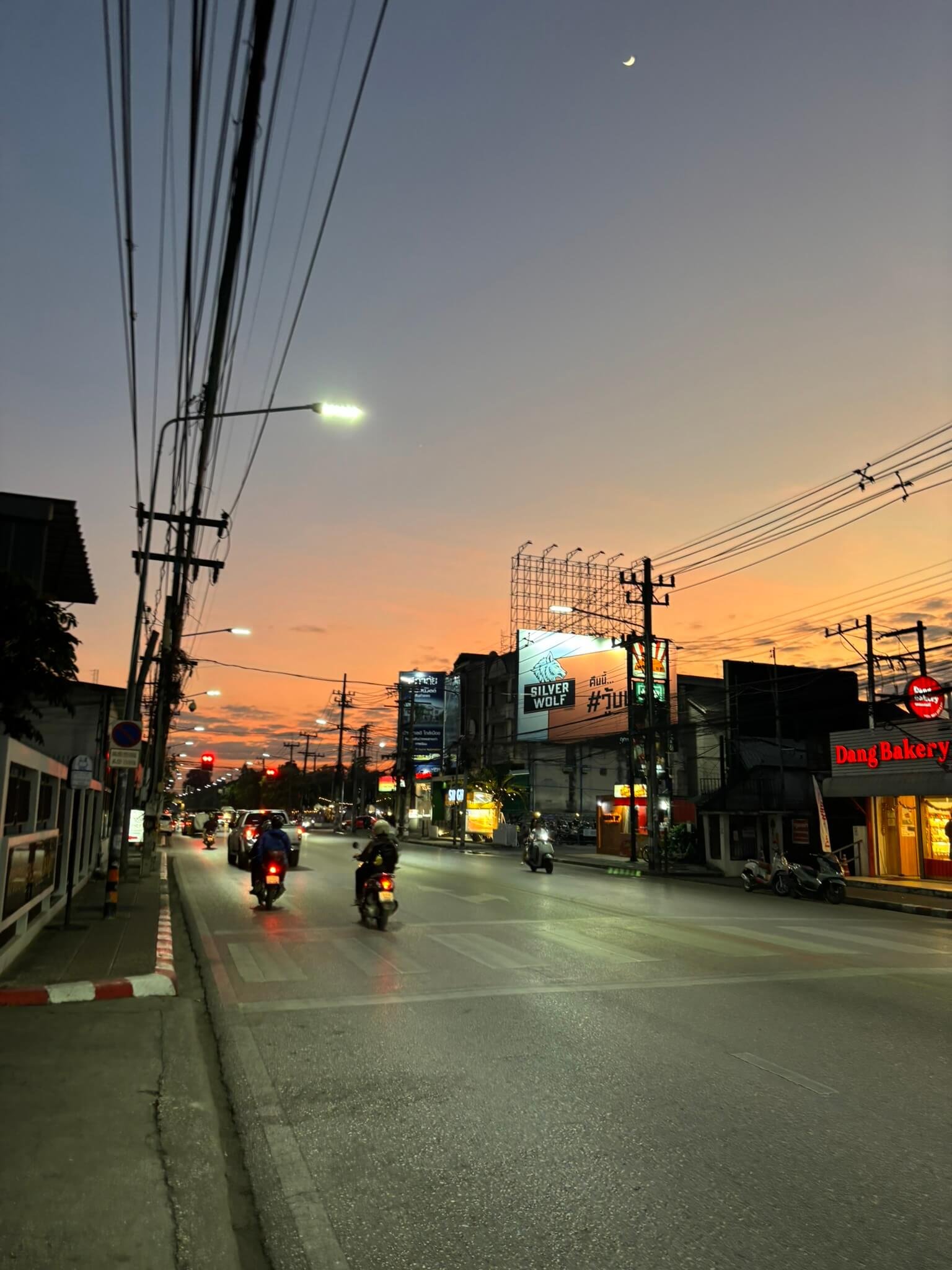 Chiang Mai hotels in Nimman area with cafes and shops
