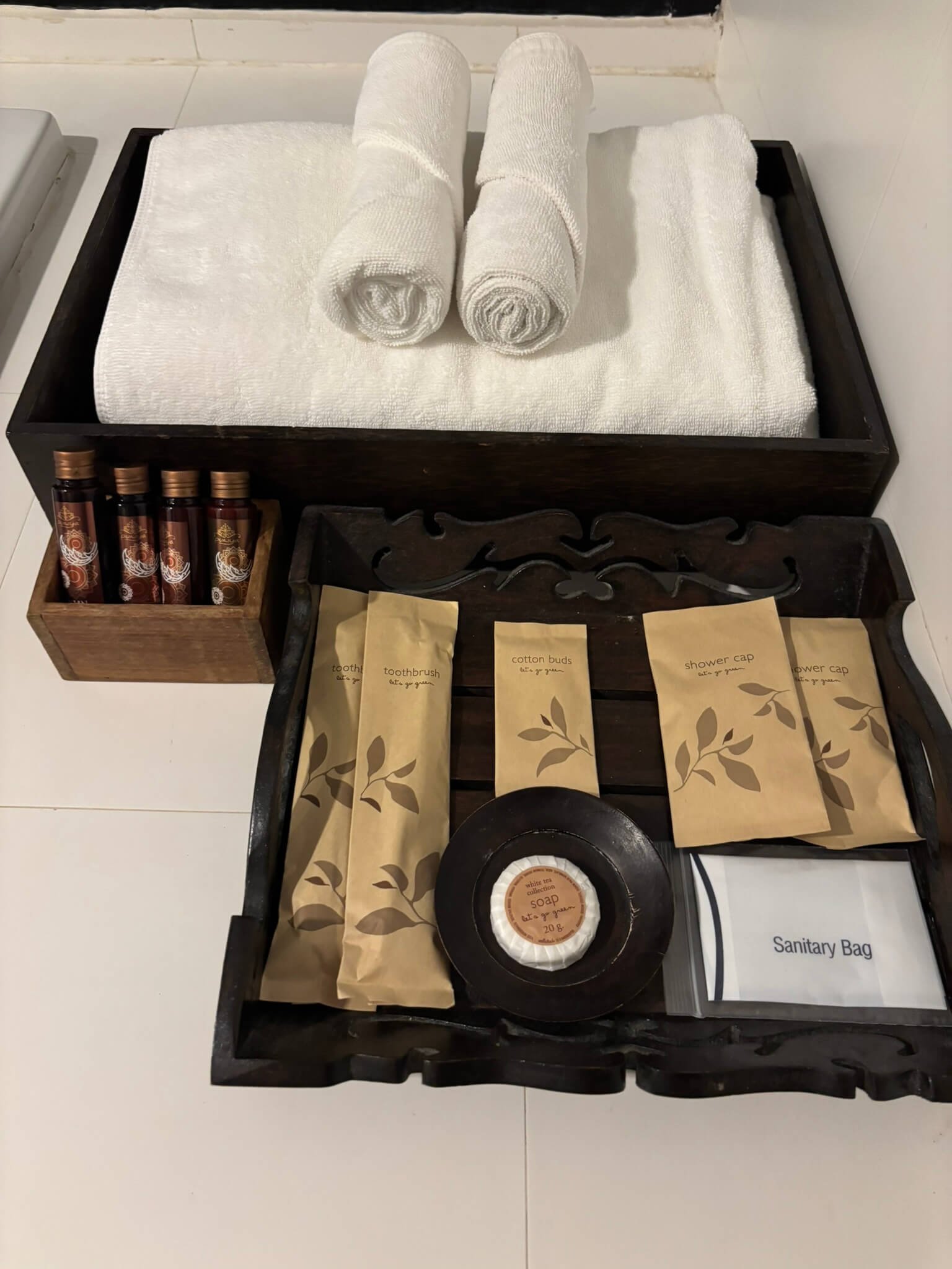 Yodia Heritage Hotel bathroom shower