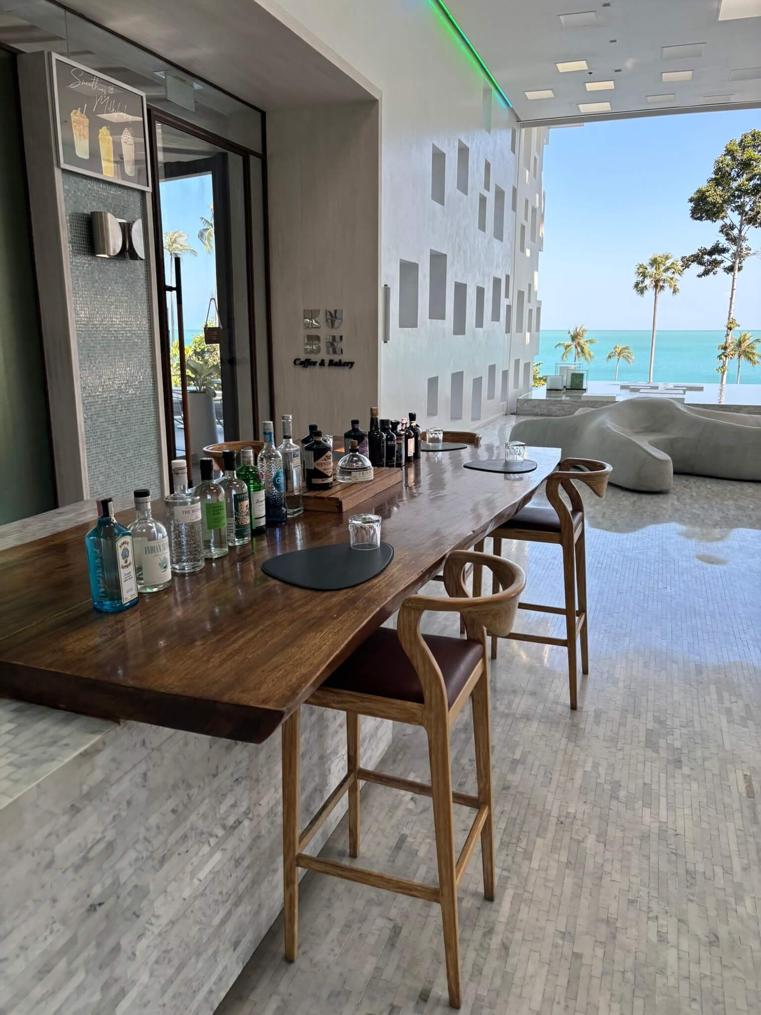 Bar area at Hyatt Regency Koh Samui