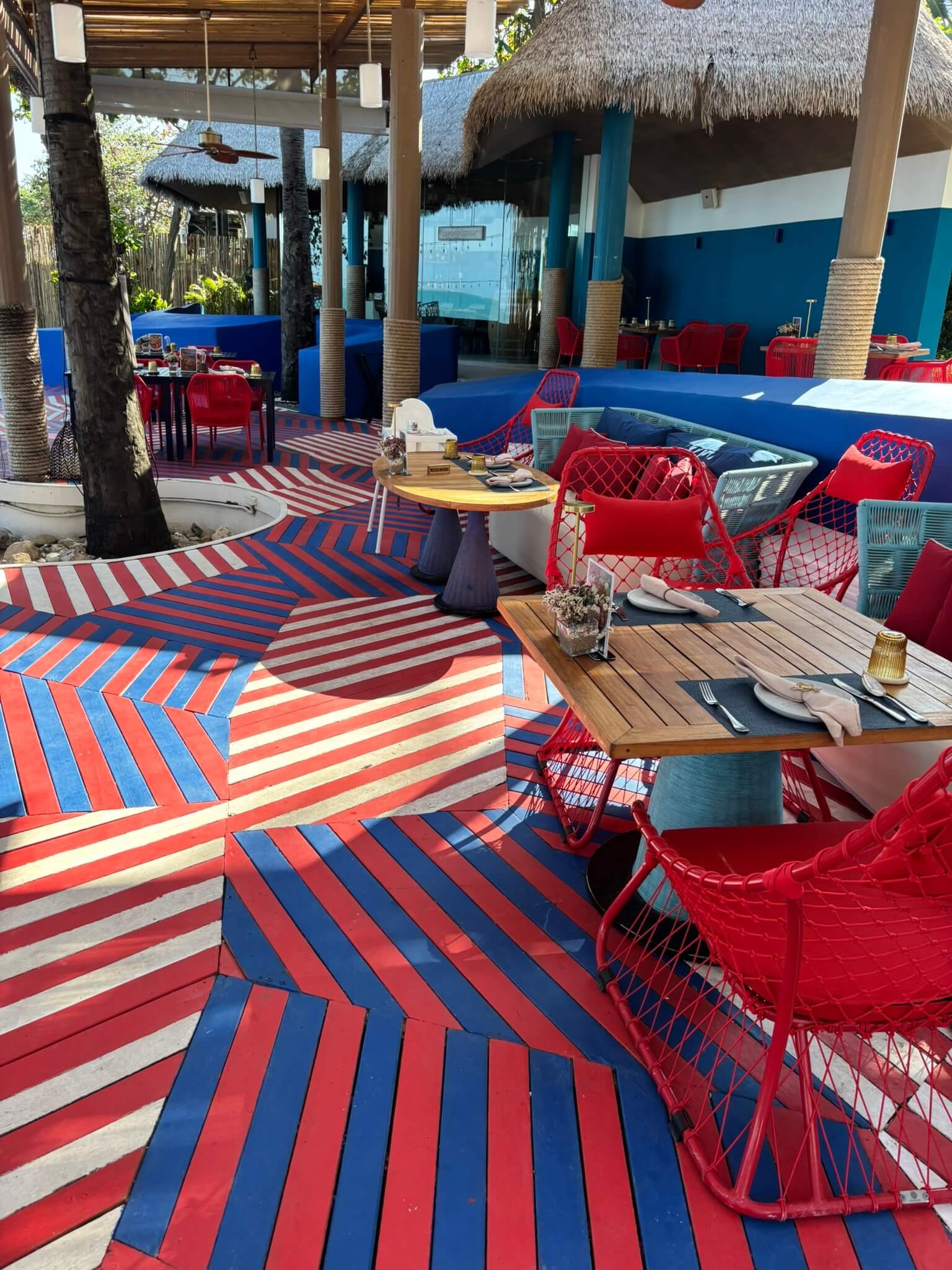 Beachside restaurant at Hyatt Regency Koh Samui