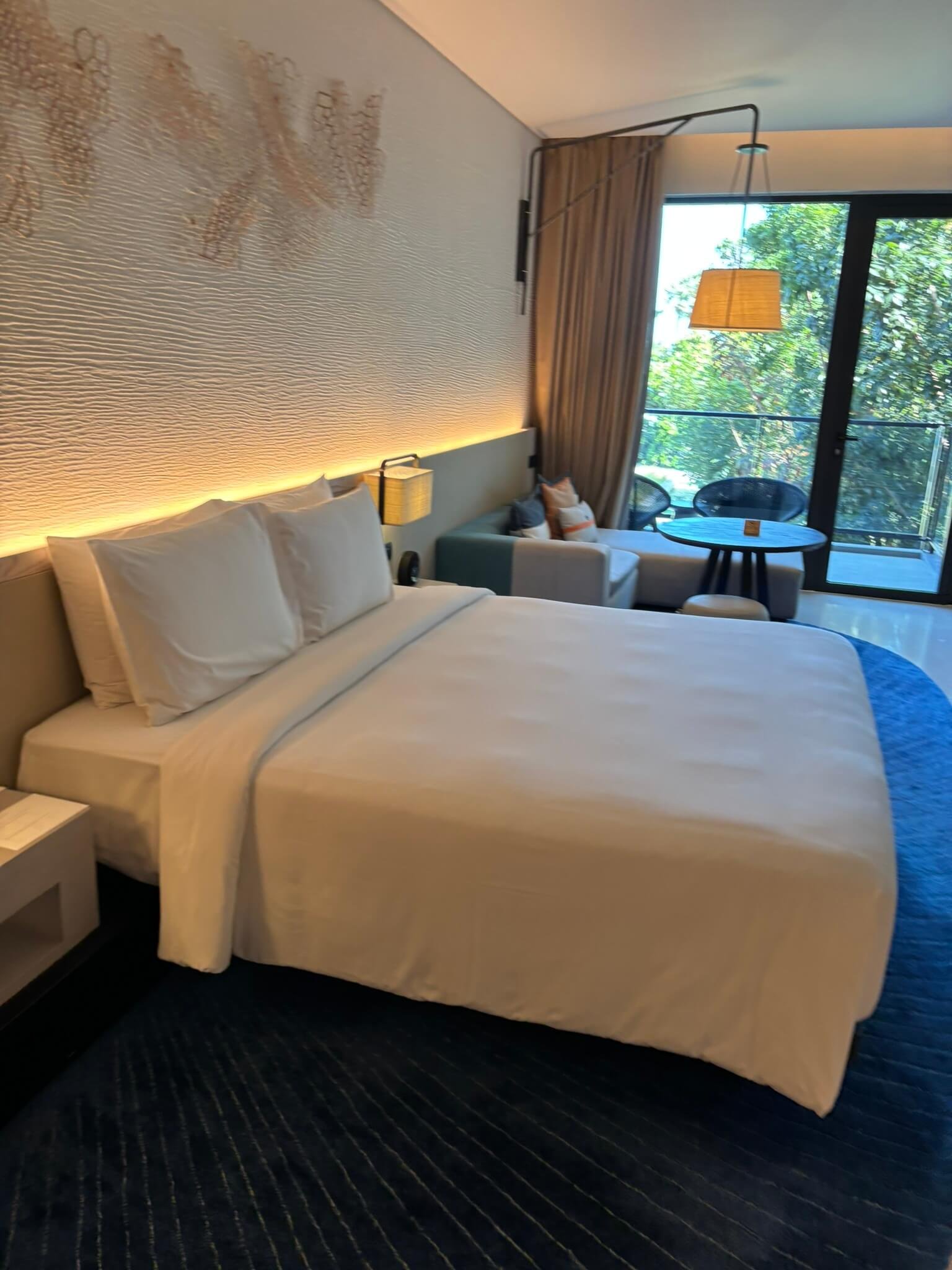 King bed at Hyatt Regency Koh Samui