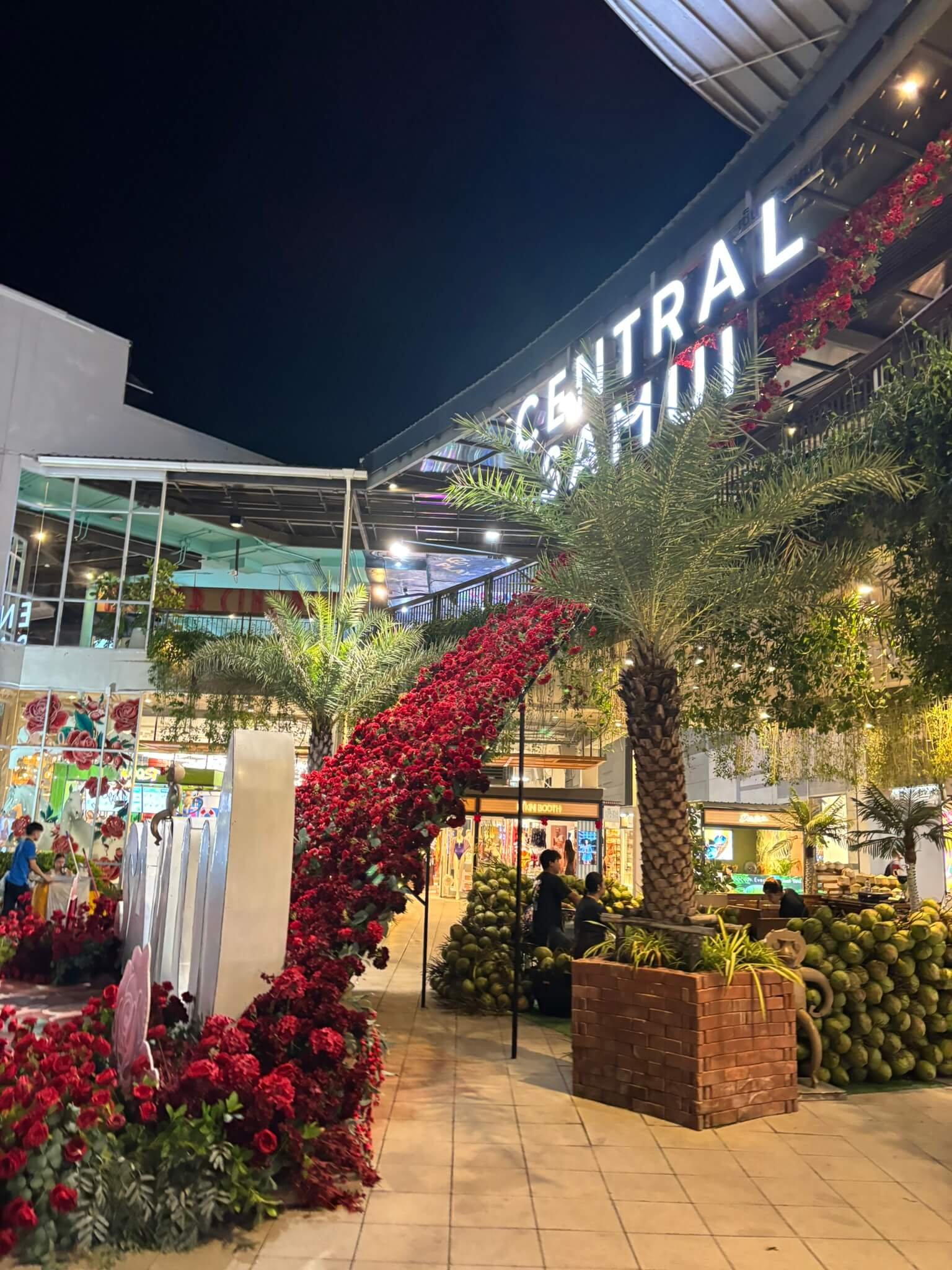 Central Koh Samui streets and local life