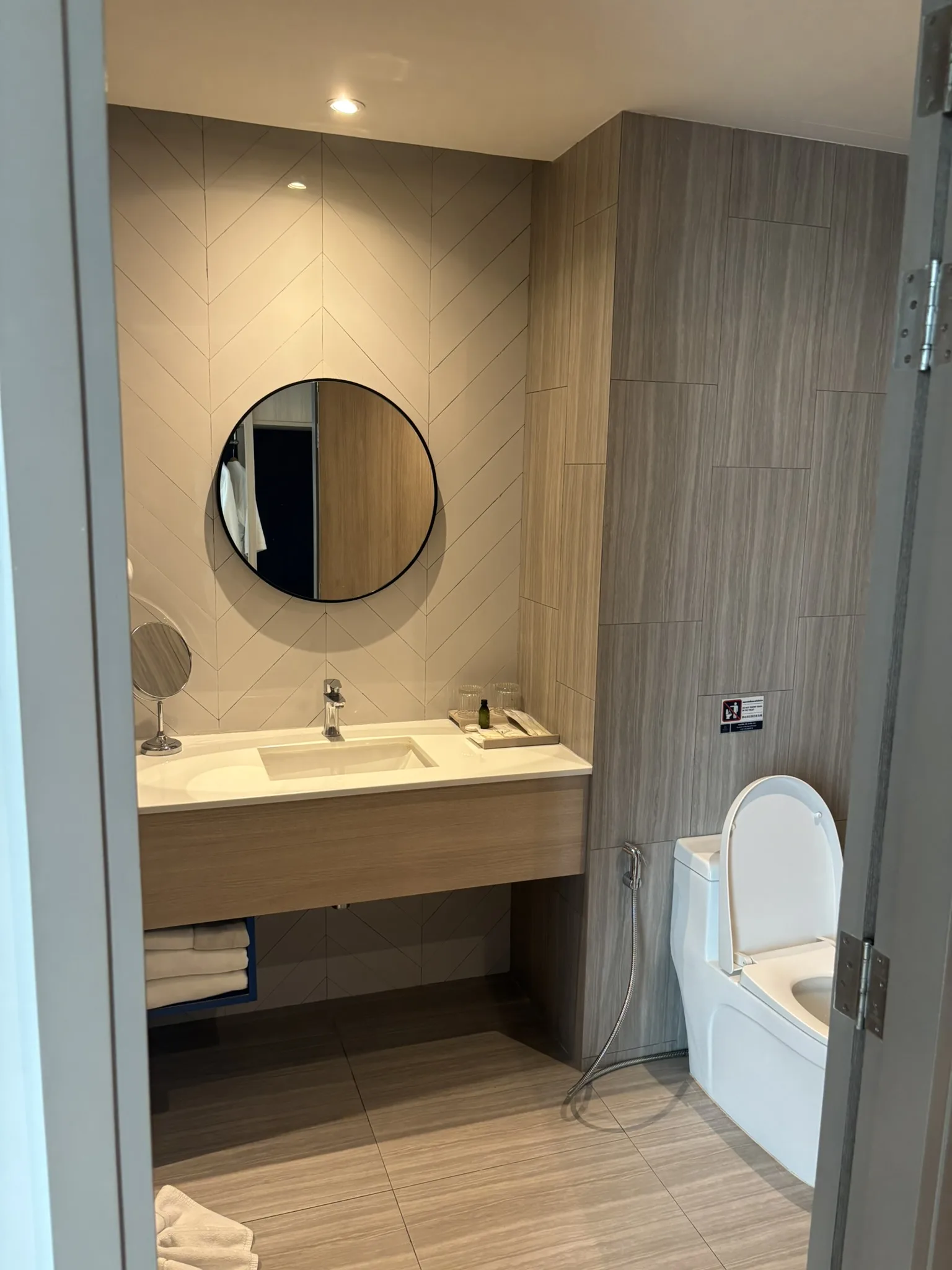 Bathroom at Brighton Hotel Pattaya