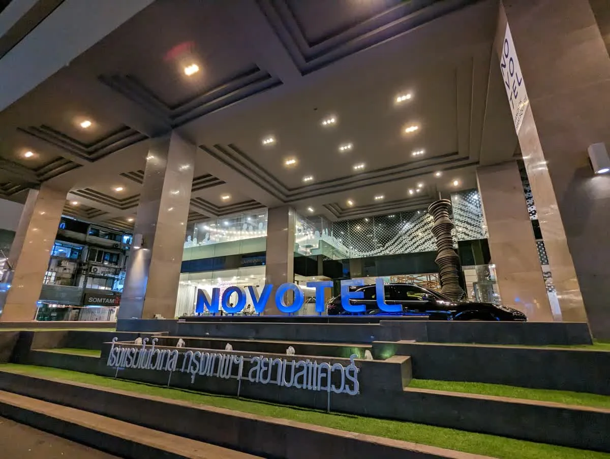 Novotel Bangkok on Siam Square hotel entrance at night