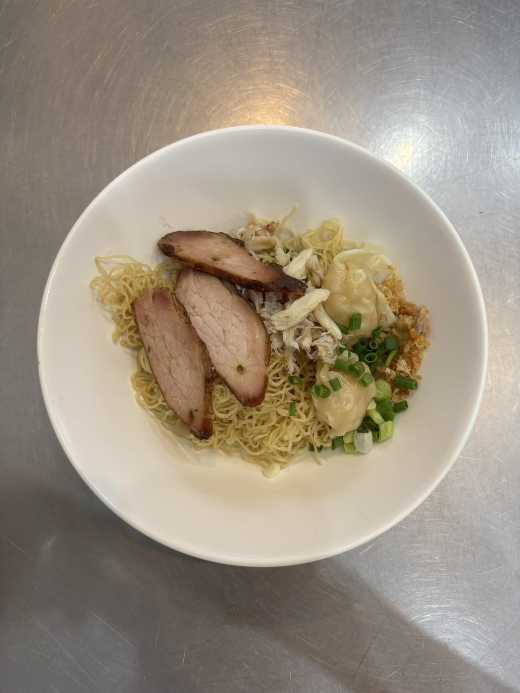 Bangkok Chinatown street food: crab wonton noodles at Odean Crab Wonton Noodle
